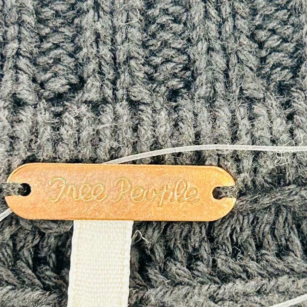 Free People Sweater Womens Small Black Chunky Rib Knit Collared Deep V Pullover